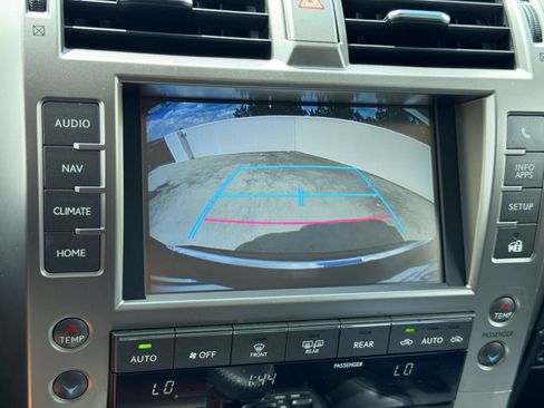 Used 2017 Lexus GX 460 Premium w/ Premium Package AWD/4WD image 18