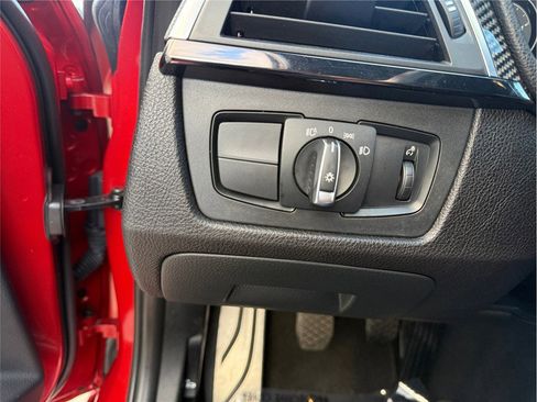 Used 2018 BMW M3 image 27