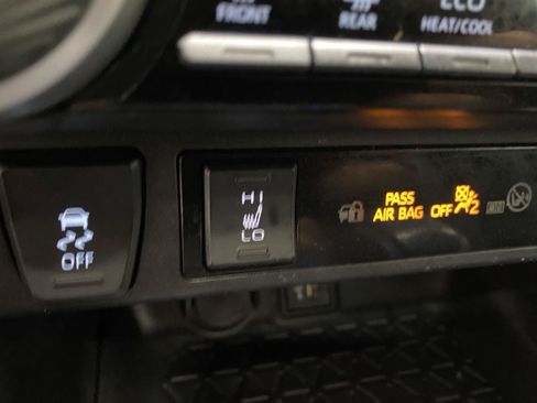 Certified 2024 Toyota RAV4 XLE w/ Convenience Package AWD/4WD image 27