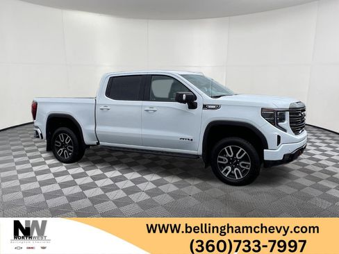 Used 2023 GMC Sierra 1500 AT4 w/ AT4 Preferred Package AWD/4WD image 1