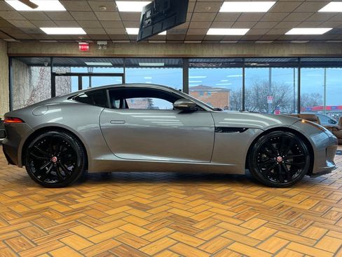 Used 2020 Jaguar F-TYPE Coupe image 9