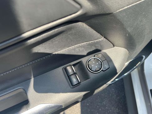 Used 2023 Ford Mustang Premium image 17