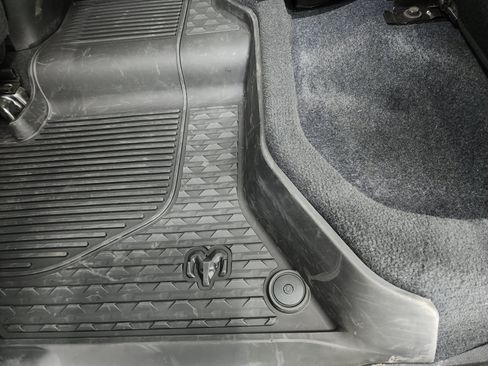 Used 2024 RAM 2500 Laramie w/ Night Edition AWD/4WD image 38