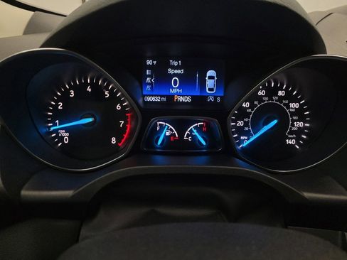 Used 2019 Ford Escape SE image 23