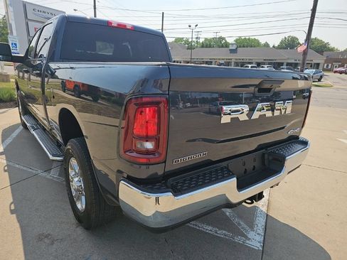 Certified 2025 RAM 2500 Big Horn AWD/4WD image 10