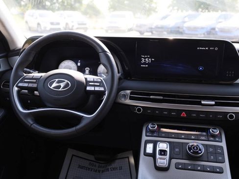 Used 2025 Hyundai Palisade SEL AWD/4WD image 24