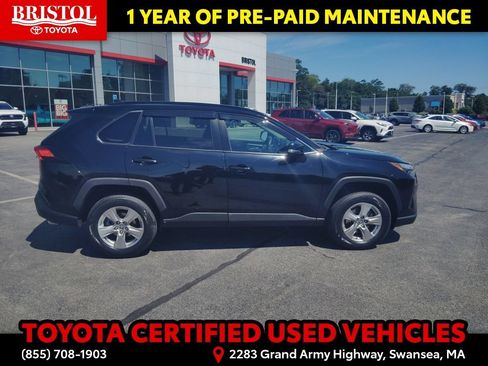 Certified 2022 Toyota RAV4 XLE AWD/4WD image 8