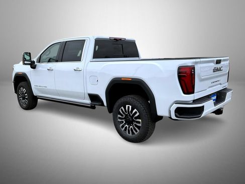 New 2026 GMC Sierra 2500 Denali Ultimate w/ Max Trailering Package AWD/4WD image 7