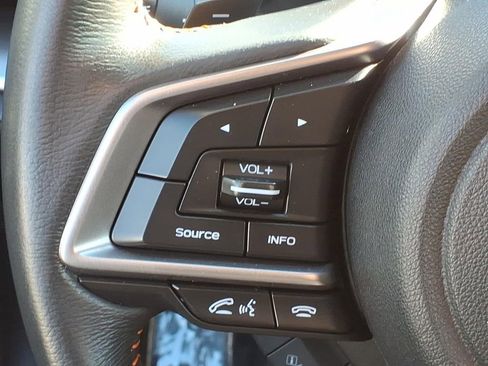 Used 2019 Subaru Crosstrek 2.0i Limited w/ Moonroof Package AWD/4WD image 18