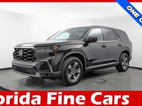 Used 2025 Honda Pilot EX-L image 1