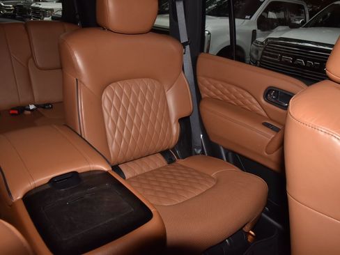 Used 2024 INFINITI QX80 Sensory RWD image 23