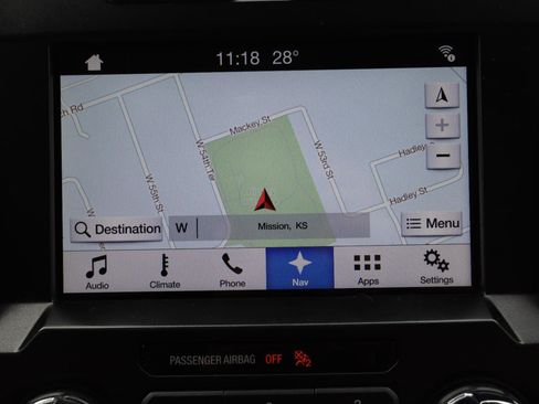 Used 2017 Ford F150 Lariat image 7