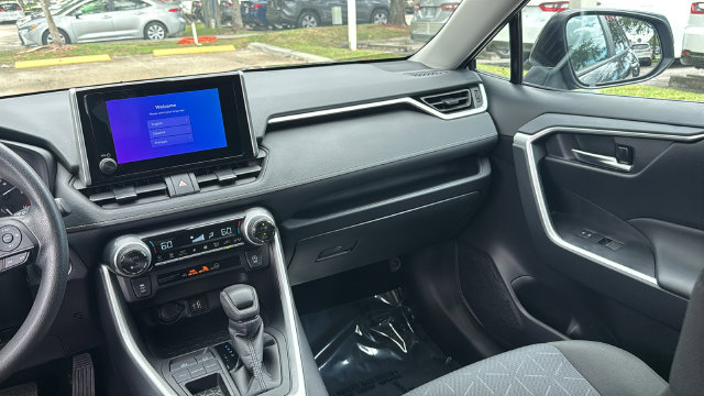 Used 2024 Toyota RAV4 XLE w/ Convenience Package FWD image 15