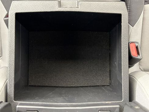 Certified 2024 Toyota Tacoma TRD Sport AWD/4WD image 31