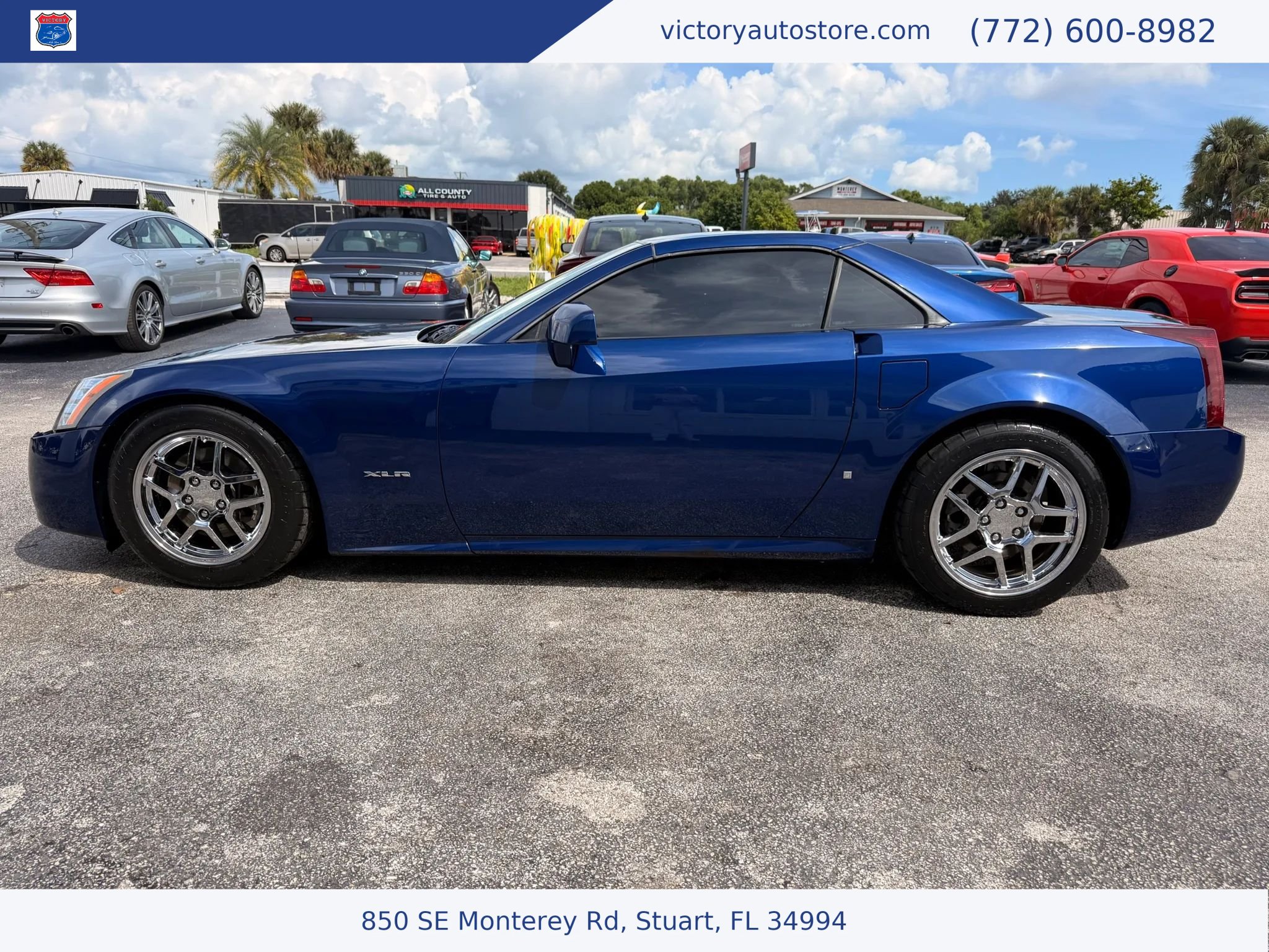 Used 2006 Cadillac XLR RWD image 12