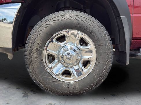 Used 2018 RAM 2500 Tradesman w/ Chrome Appearance Group AWD/4WD image 10