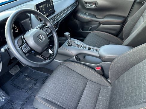 Certified 2026 Honda HR-V Sport image 10