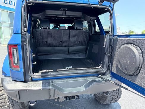Used 2021 Ford Bronco First Edition AWD/4WD image 6