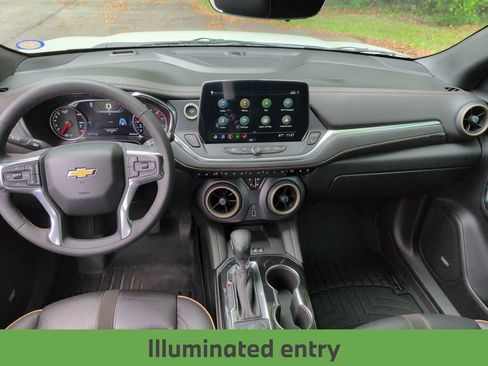 Used 2023 Chevrolet Blazer Premier w/ Driver Confidence II Package FWD image 28