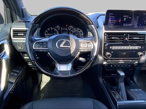 Used 2022 Lexus GX 460 Premium w/ Premium Plus Package AWD/4WD image 6