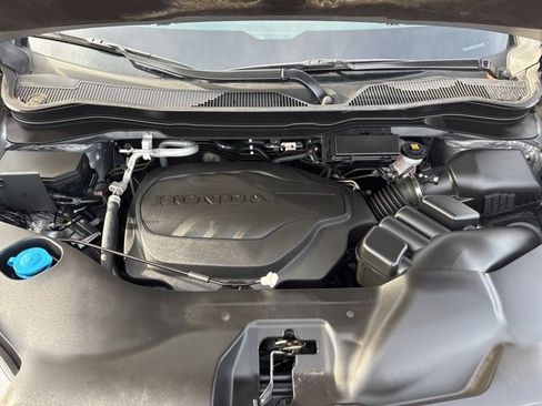 Used 2023 Honda Ridgeline Sport image 19
