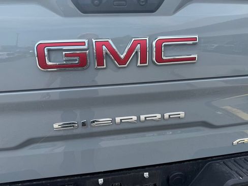 Used 2024 GMC Sierra 1500 AT4X AWD/4WD image 8