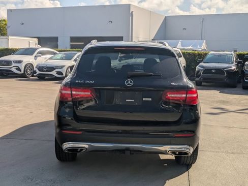 Used 2019 Mercedes-Benz GLC 300 4MATIC image 6