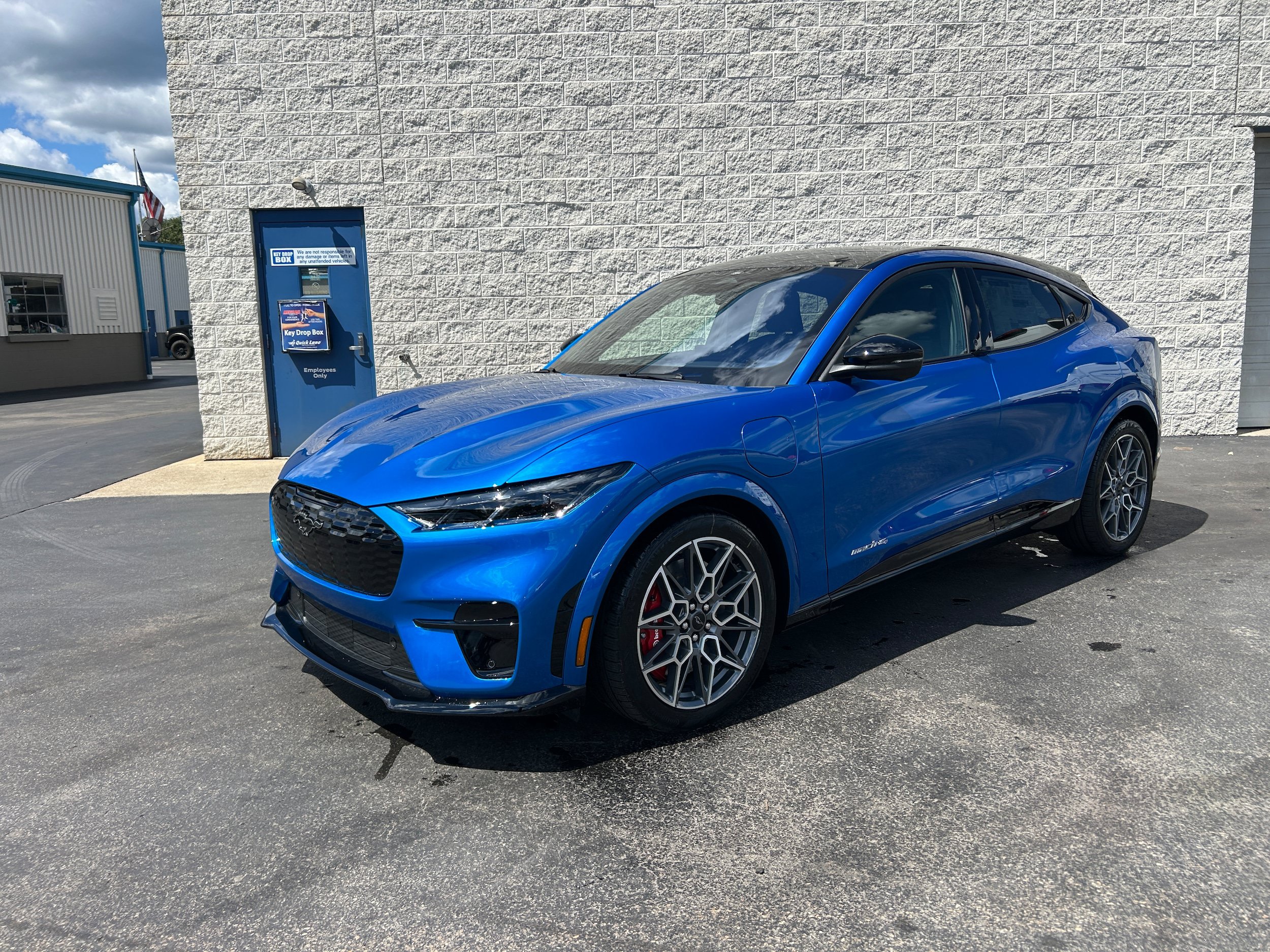 New 2025 Ford Mustang Mach-E GT AWD/4WD image 4