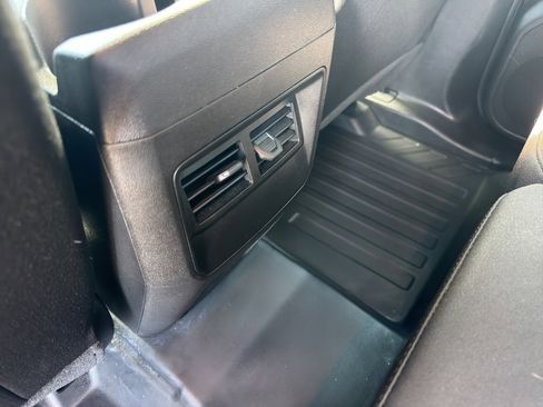 Used 2024 Chevrolet Colorado W/T w/ Advanced Trailering Package image 11