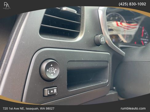 Used 2016 Chevrolet Corvette Stingray Coupe image 39