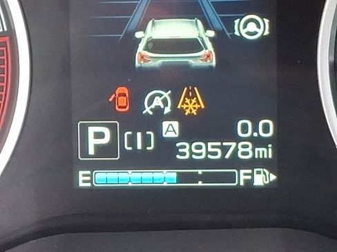 Used 2023 Subaru Forester Premium image 20