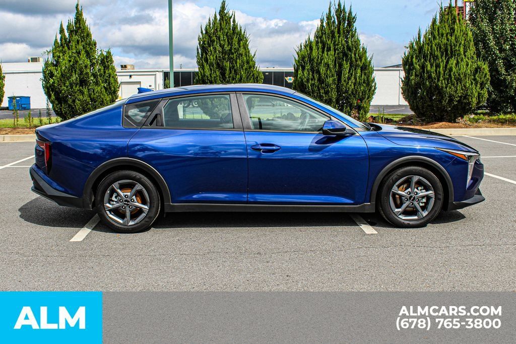 Used 2025 Kia K4 FWD image 8