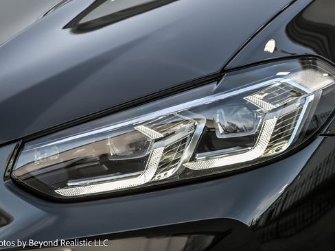 Used 2024 BMW X4 xDrive30i image 12