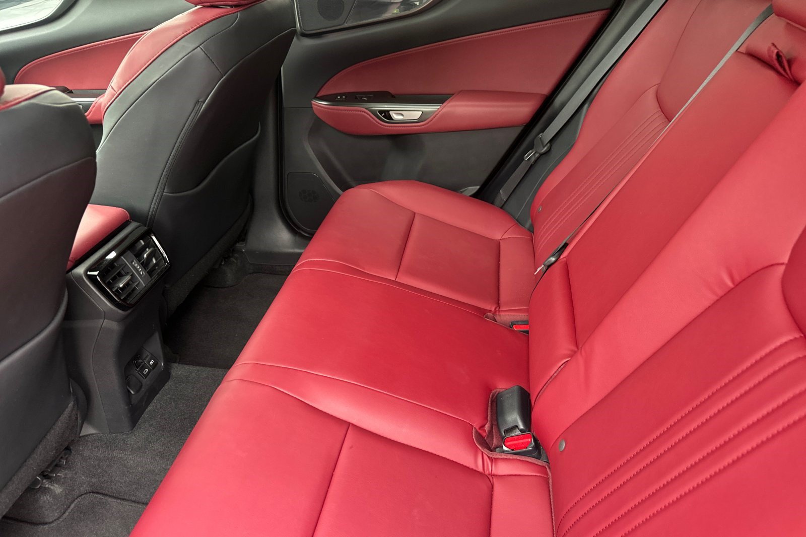 Certified 2025 Lexus NX 350h AWD w/ Cold Area Package image 26