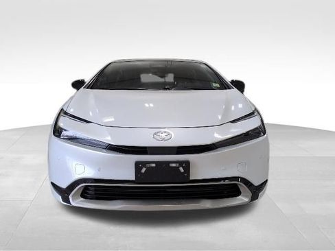 Used 2024 Toyota Prius Prime Premium image 4