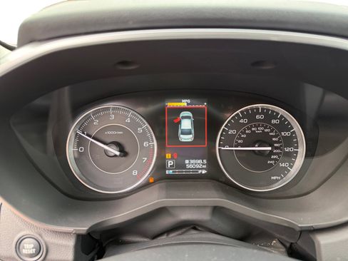 Used 2018 Subaru Impreza 2.0i Limited image 11