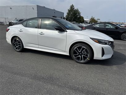 New 2025 Nissan Sentra SR w/ SR Premium Package