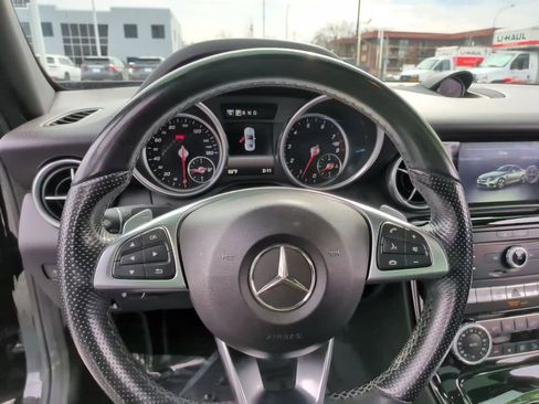 Used 2017 Mercedes-Benz SLC 300 image 23