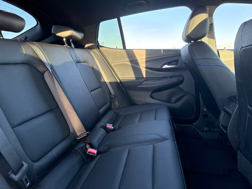 New 2026 Buick Envista Sport Touring w/ Convenience I Package FWD image 33