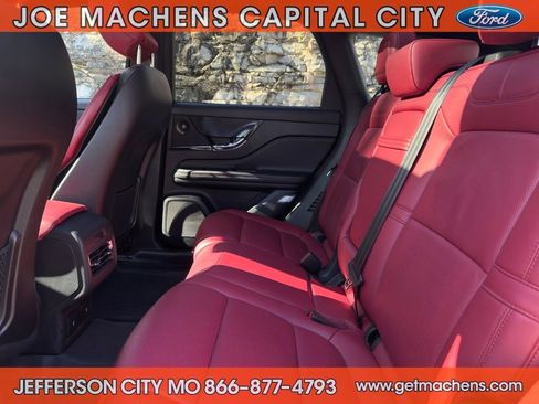 Used 2025 Lincoln Corsair Grand Touring w/ Equipment Group 302A image 13