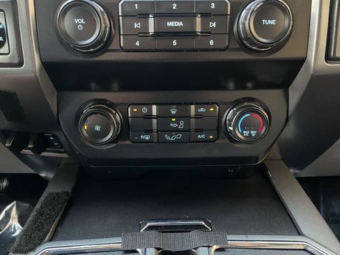 Used 2020 Ford F150 XLT w/ Equipment Group 301A Mid image 25