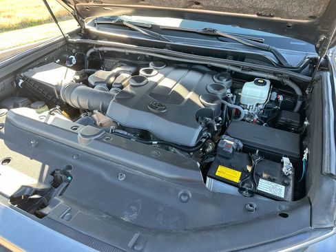 Used 2021 Toyota 4Runner Nightshade image 27