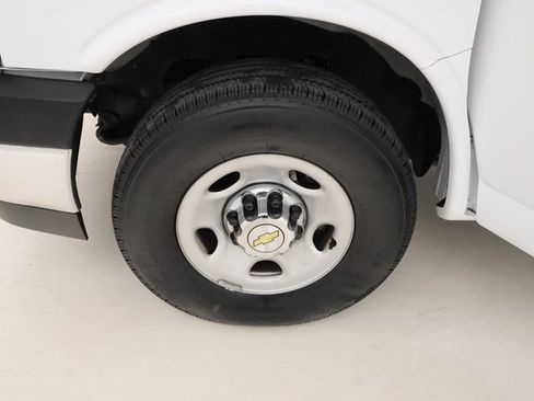 Used 2024 Chevrolet Express 3500 LT w/ LT Preferred Equipment Group image 6