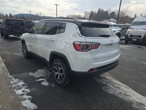 New 2026 Jeep Compass Limited image 4