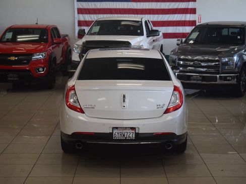 Used 2013 Lincoln MKS AWD image 24