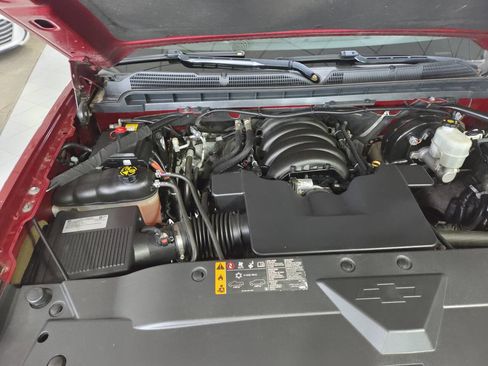Used 2018 Chevrolet Silverado 1500 LT w/ All Star Edition AWD/4WD image 39