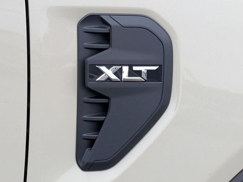 New 2026 Ford Ranger XLT w/ Equipment Group 301A High AWD/4WD image 15