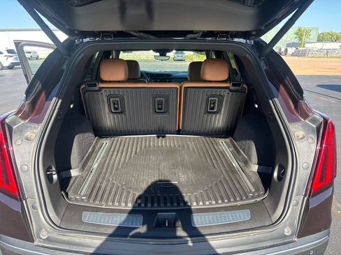 Used 2021 Cadillac XT5 Premium Luxury AWD/4WD image 27