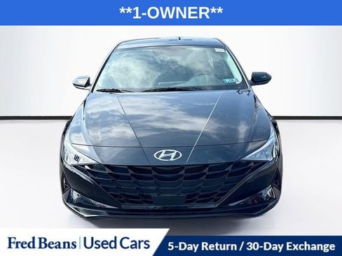 Used 2023 Hyundai Elantra SEL w/ Convenience Package image 2