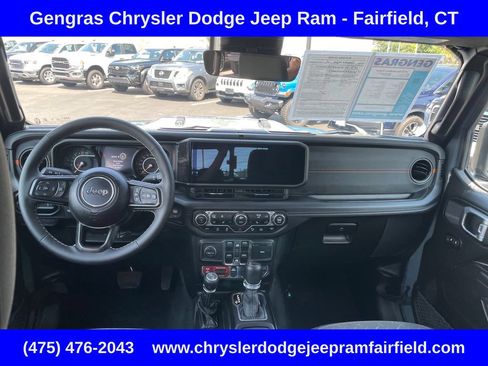 Certified 2025 Jeep Gladiator Mojave w/ Safety Group AWD/4WD image 51